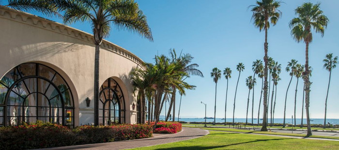 Hilton Santa Barbara Beachfront Resort - Beach view