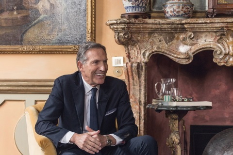 Howard Schultz to Leaves Starbucks After Nearly 40 Years