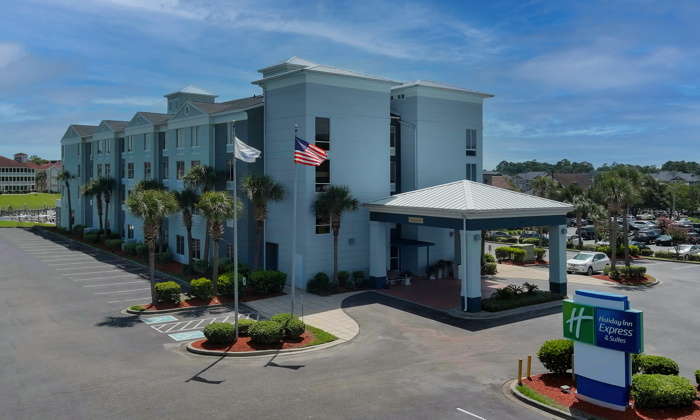 Holiday Inn Express & Suites Little River/North Myrtle Beach - Exterior