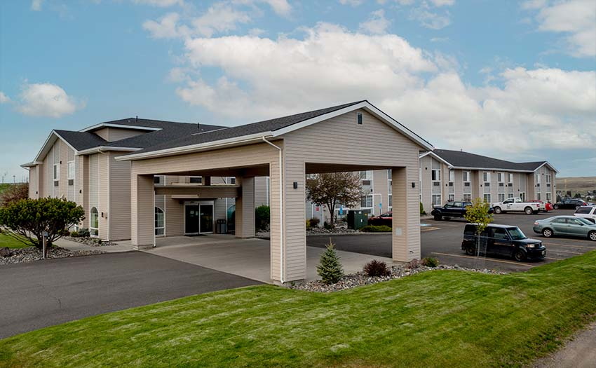 Eagle's View Inn & Suites, Enterprise, Oregon - Exterior